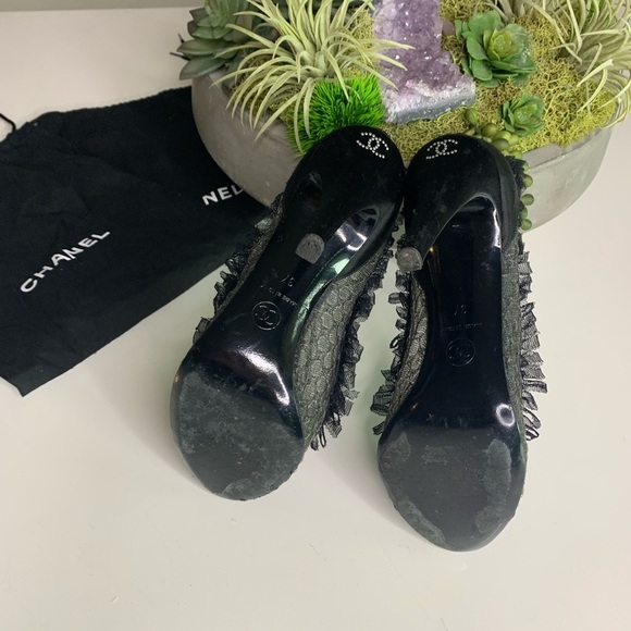 CHANEL Black satin Cap Round Toe Ruffle trim lace sheer high heels Stiletto shoe - Picture 13 of 15